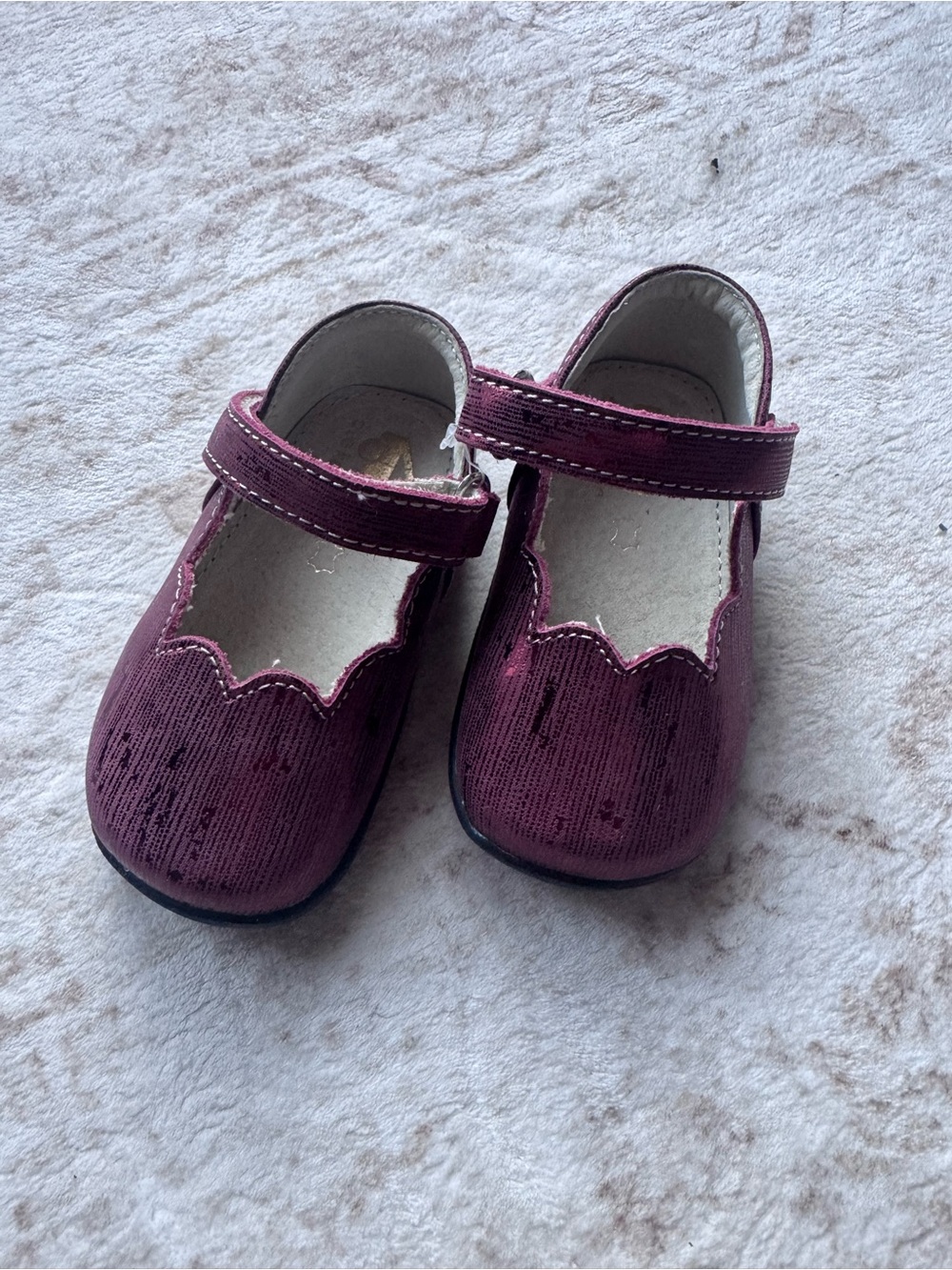 SEE KAI RUN Susie (First Walker) Burgundy Metallic 5 infant toddler girl shoes